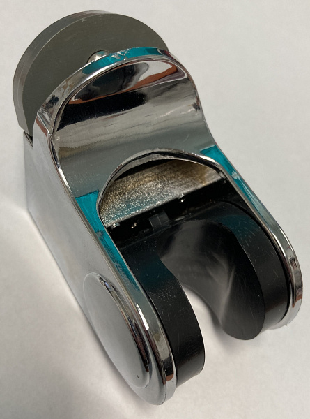 Állítható zuhanyfej tartó